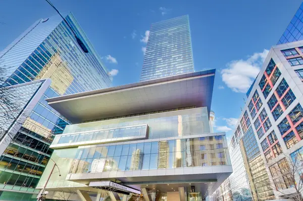 183 Wellington ST W #3503, Toronto C01, ON M5V 0A1