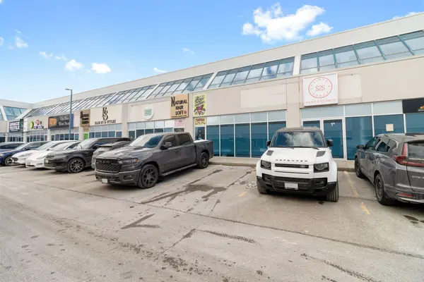 27 Roytec RD #1A, Vaughan, ON L4L 8E3