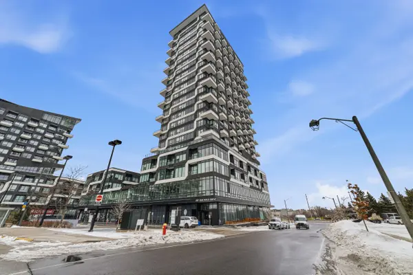 297 Oak Walk DR #320, Oakville, ON L6H 3R6