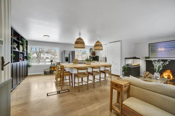 271 Linden AVE, Burlington, ON L7L 2P4