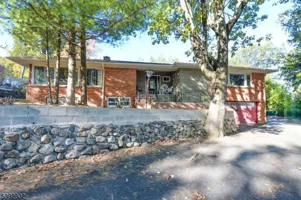 27 Edgemont Rd, West Orange Twp., NJ 07052