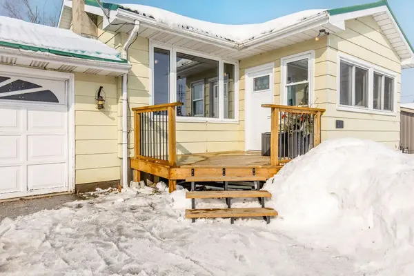 12 Owen RD, Oro-medonte, ON L0L 1T0