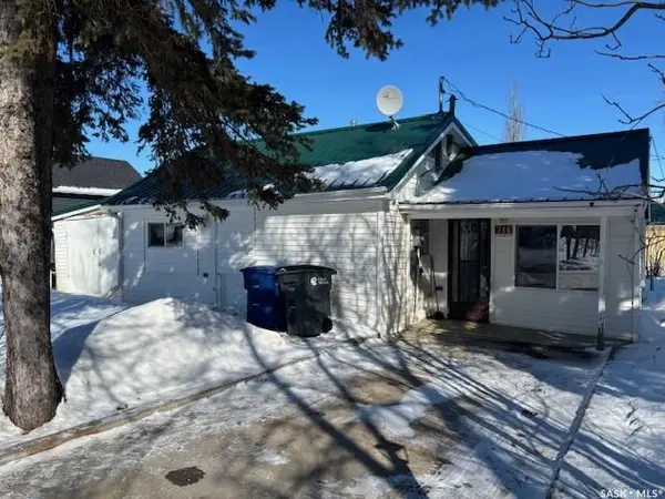714 1st STREET, Kipling, SK S0G 2S0