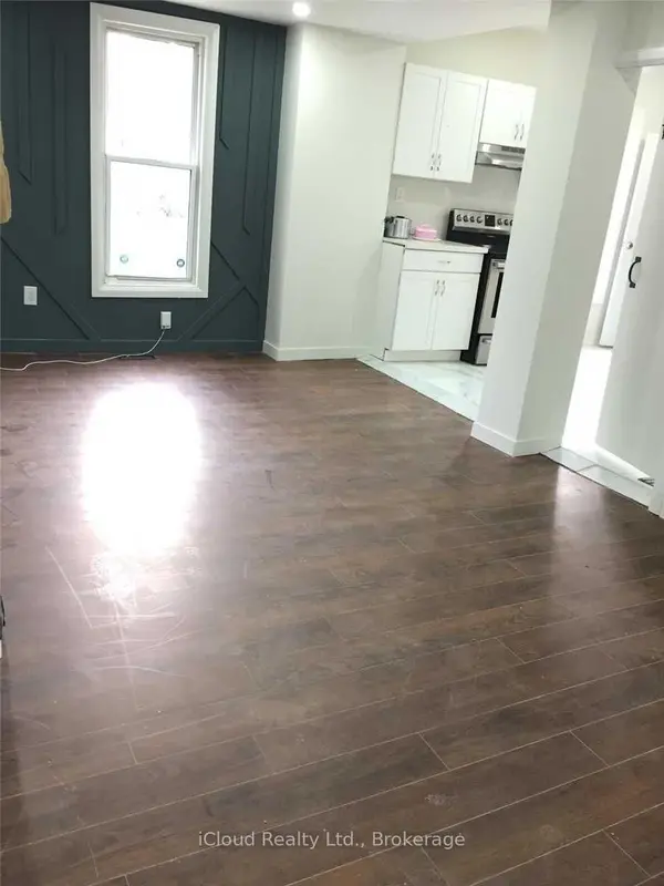 254 Tuscarora ST, Windsor, ON N9N 3L5