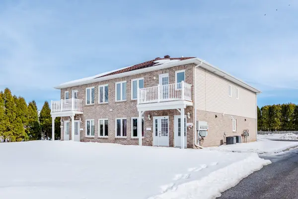 1101 Gretchen CT, Cornwall, ON K6H 6T2