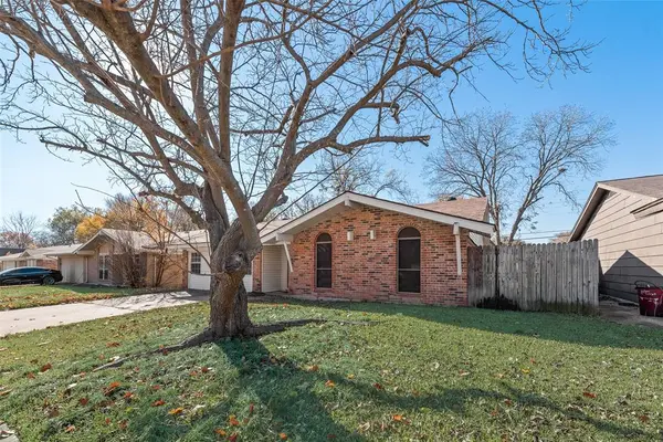 419 Woodcrest Way, Forney, TX 75126