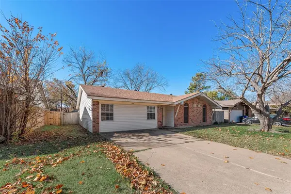 419 Woodcrest Way, Forney, TX 75126