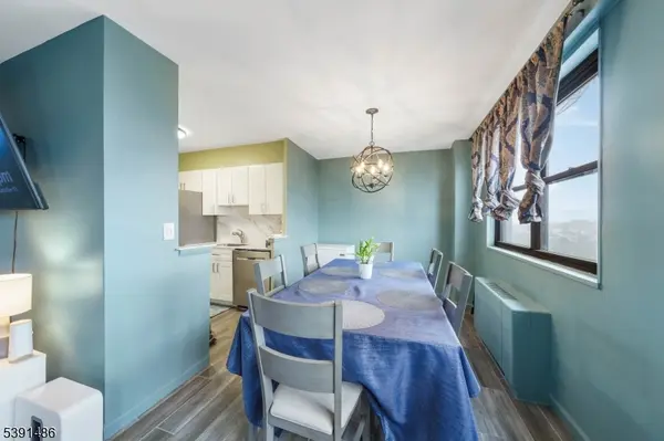 1225 Kennedy Blvd, Bayonne City, NJ 07002