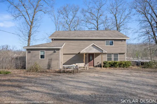 520 N Campbell RD, Branch Twp, MI 49410