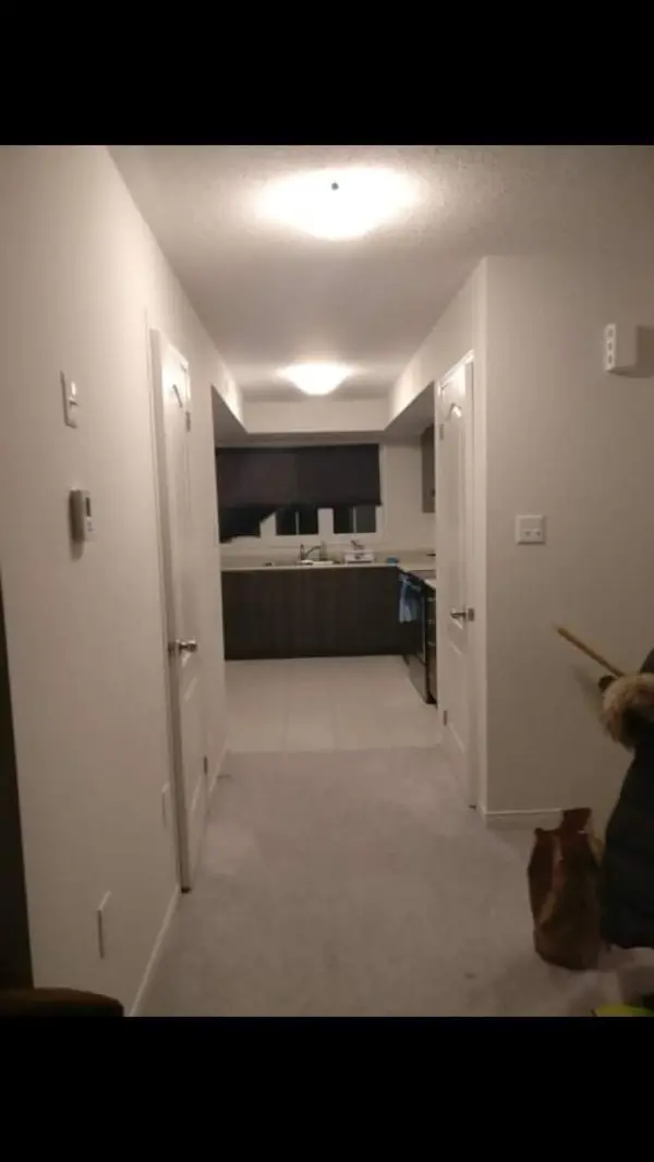 84 Sarita PATH, Oshawa, ON L1L 0K7