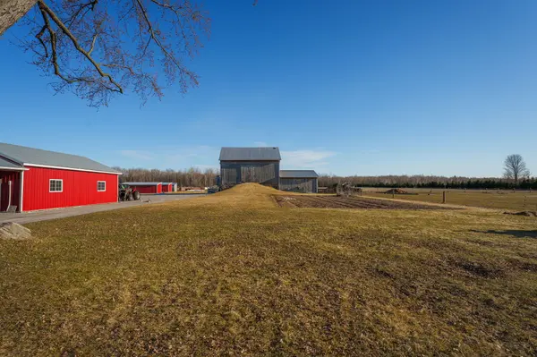 8923 Morning Glory RD, Georgina, ON L0E 1N0