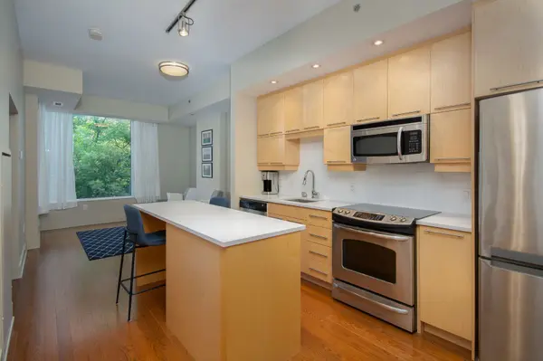 101 Richmond RD #208, Westboro - Hampton Park, ON K1Z 0A6