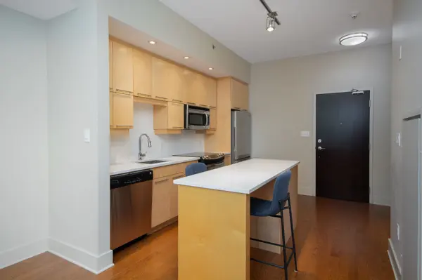 101 Richmond RD #208, Westboro - Hampton Park, ON K1Z 0A6