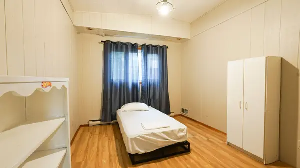 36 Van Order DR, Kingston, ON K7M 1B7