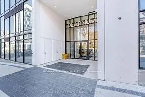 15 Queen ST S #1001, Hamilton, ON L8P 0C6