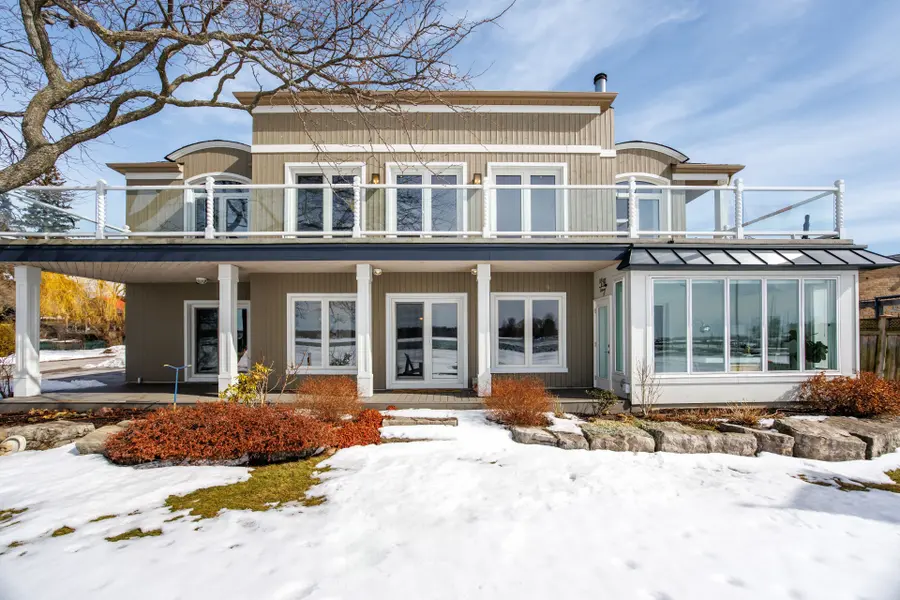 1275 Wharf ST, Pickering, ON L1W 1A2