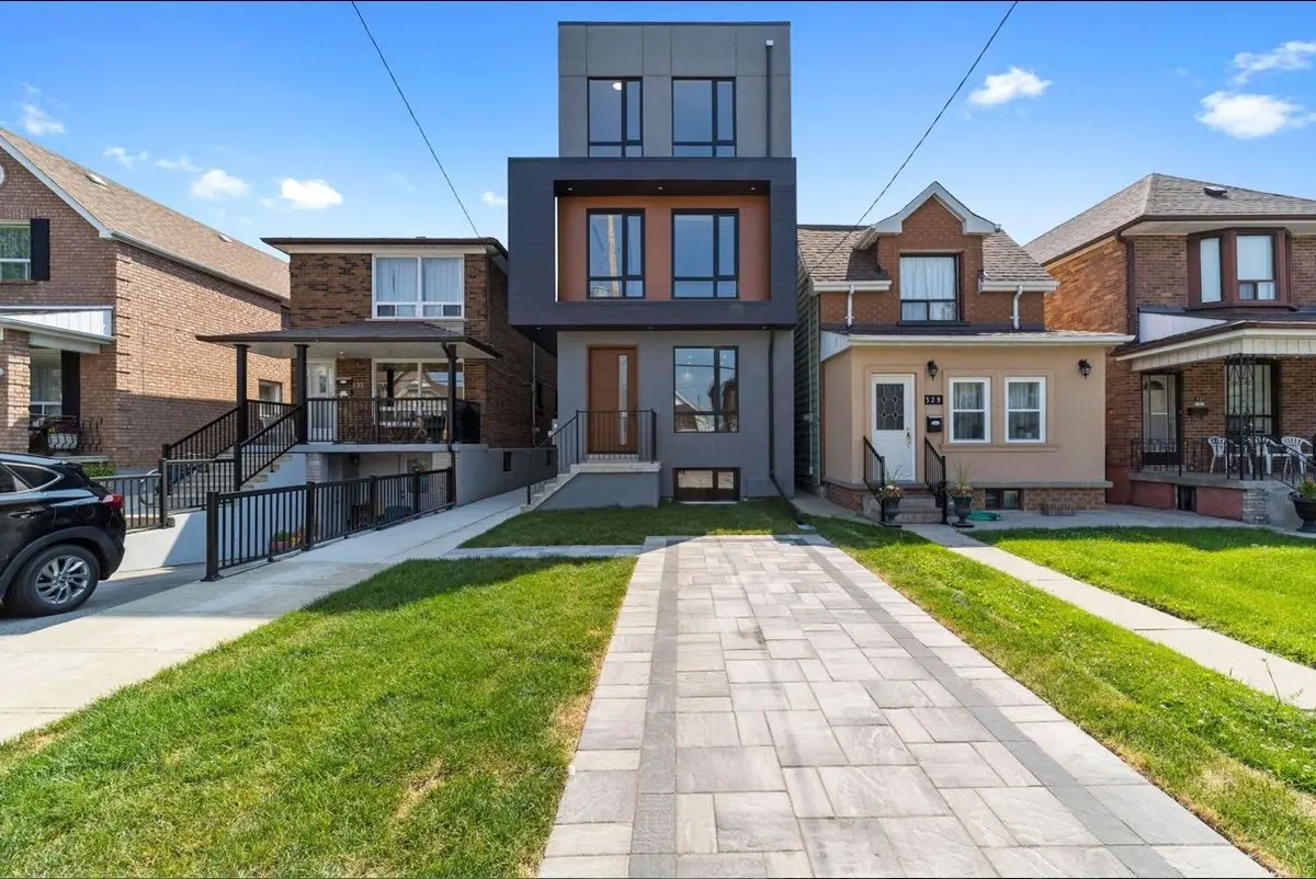 531 Delaware AVE N, Toronto C02, ON M6H 2V3