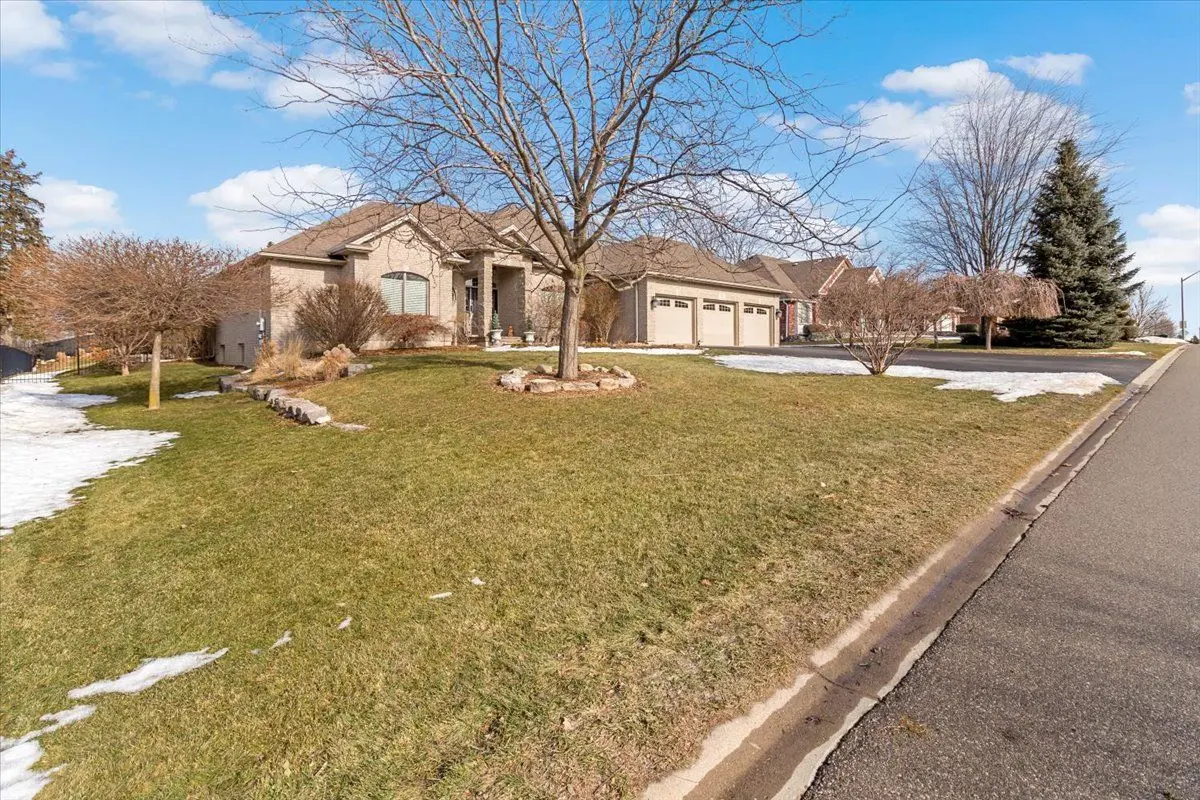 21 Farrow RD, Brantford, ON N3T 5L7