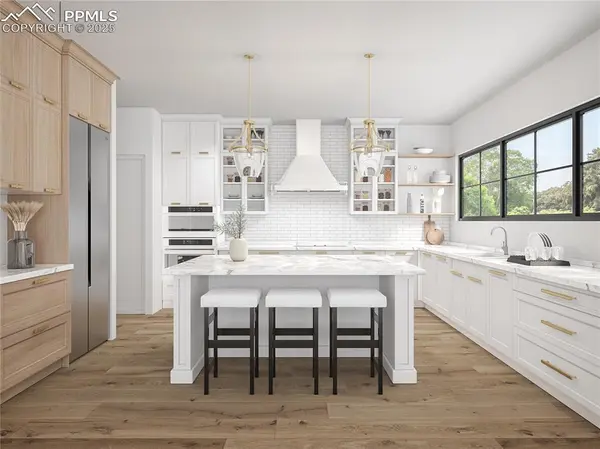 4230 Cedar Heights DR, Colorado Springs, CO 80904