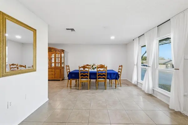 5914 Freemans Farm Street, San Antonio, TX 78233