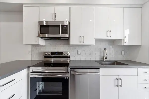 531 Delaware AVE N, Toronto C02, ON M6H 2V3