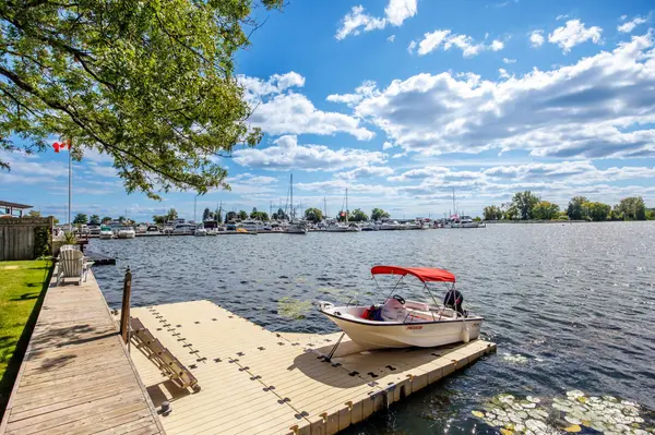 1275 Wharf ST, Pickering, ON L1W 1A2