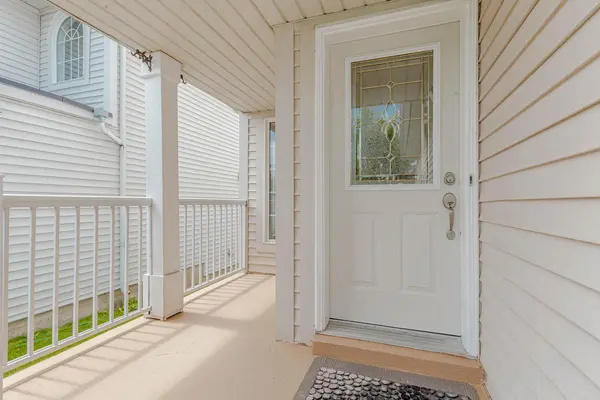 6 Porchlight RD, Brampton, ON L6X 4S3