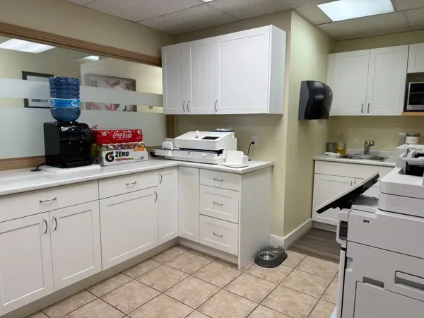 577 Industrial DR, Fort Erie, ON L2A 5M4