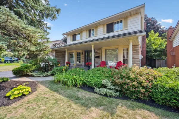 202 Dimson AVE, Guelph, ON N1G 3C8