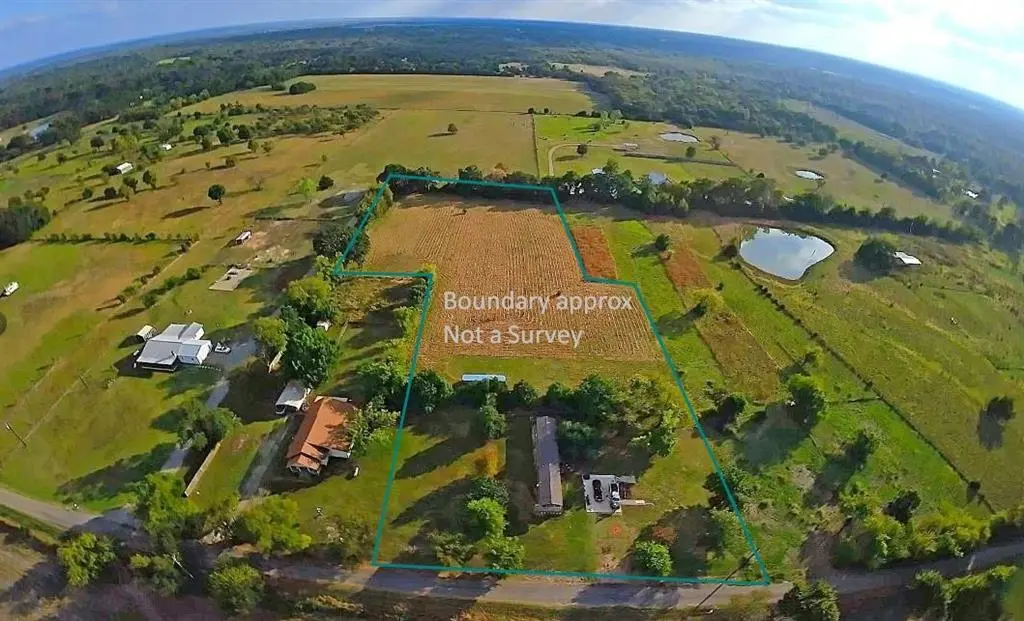 269 County Road 1008, Wolfe City, TX 75496