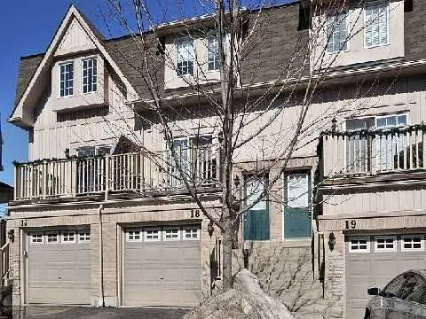 735 Sheppard AVE #18, Pickering, ON L1V 7K5