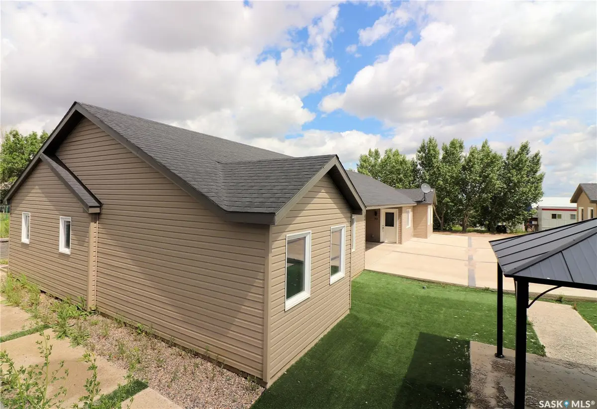 55 and 65 Atlantic AVENUE #1-2, Kerrobert, SK S0L 1R0