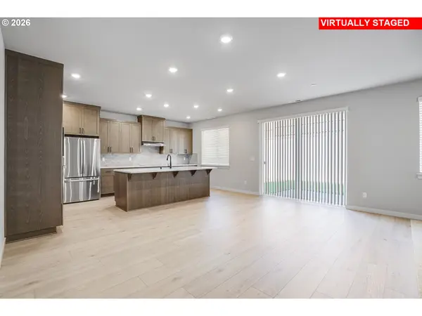 8706 N FARRELL ST, Camas, WA 98607