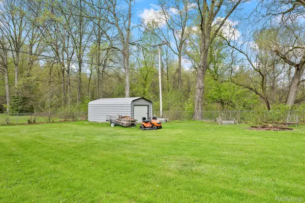 19074 SUMPTER RD, Sumpter Twp, MI 48111