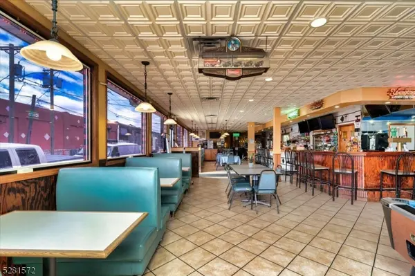 217 Frelinghuysen Ave, Newark City, NJ 07114