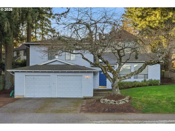 2901 CARRIAGE WAY, West Linn, OR 97068
