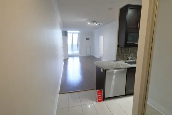 35 Balmuto ST #2804, Toronto C01, ON M4Y 0A3