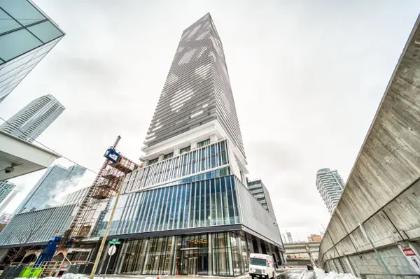 138 Downes ST #2009, Toronto C08, ON M5E 0E4