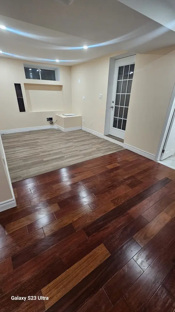 1296 Margate DR, Oshawa, ON L1K 2S5