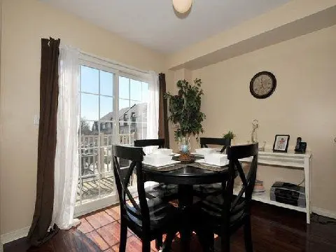 735 Sheppard AVE #18, Pickering, ON L1V 7K5