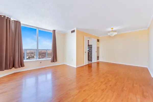 430 Mclevin AVE #1612, Toronto E11, ON M1B 5P1