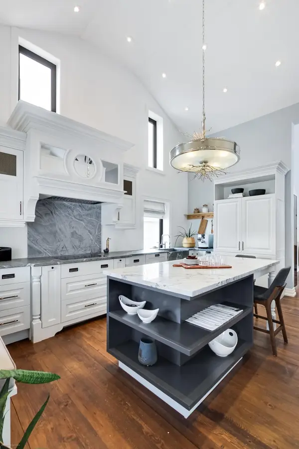 578 Kingston RD W, Ajax, ON L1T 3A2