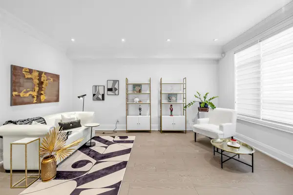 56 Active RD, Markham, ON L3T 0G2