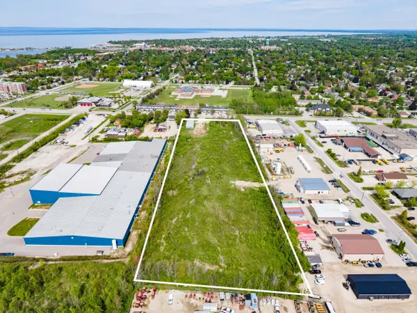 70 HIgh ST, Collingwood, ON L9Y 4V6