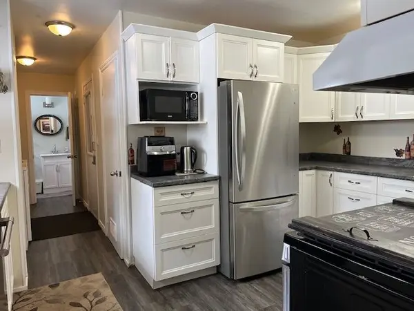 10 Robertson CT, Sundridge, ON P0A 1Z0