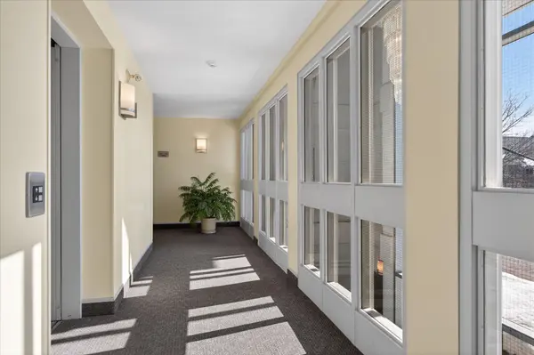 1099 Clonsilla AVE #205C, Peterborough, ON K9J 8L8