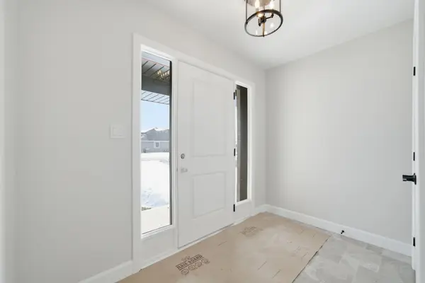 87 Hastings Park DR, Belleville, ON K8P 0J1