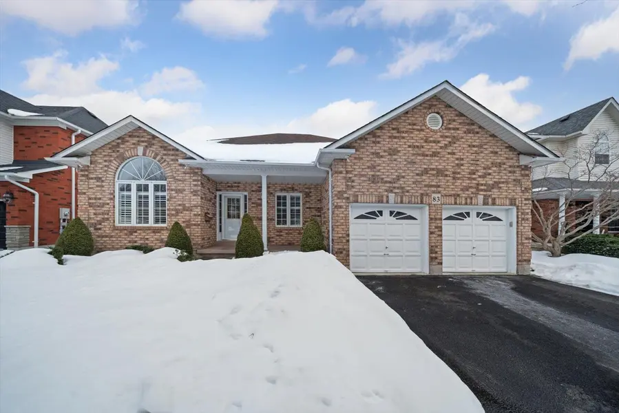 83 Auburn LN, Clarington, ON L1E 2E9