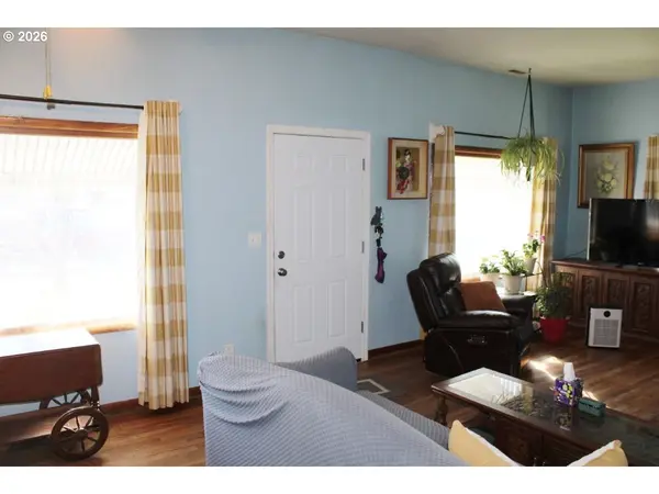 Helix, OR 97835,212 CONCORD ST