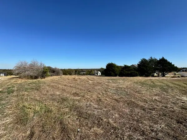 201 Avery Lane,  Gunter,  TX 75058